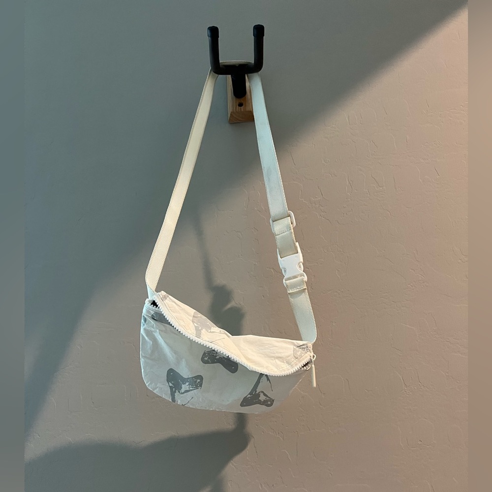 ALOHA Fanny pack